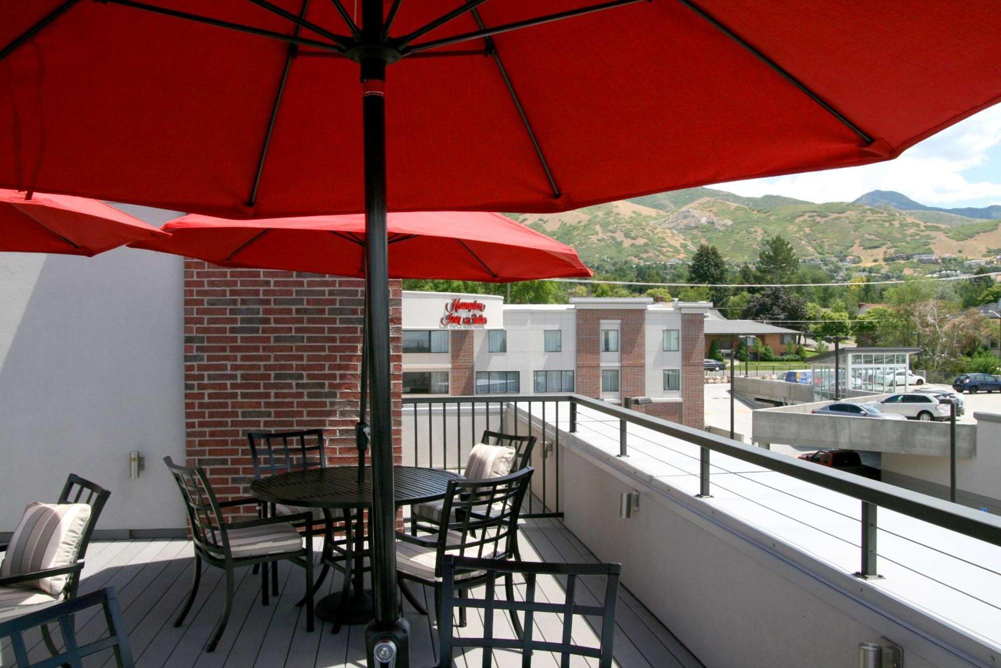 Hampton Inn & Suites Salt Lake City-University/Foothill Drive Exteriör bild