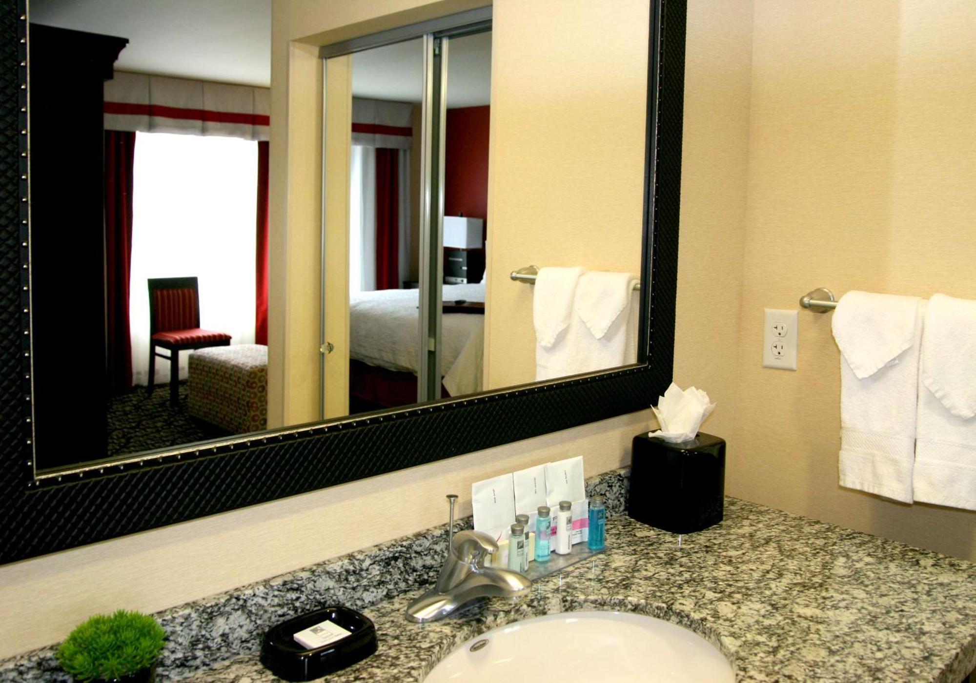 Hampton Inn & Suites Salt Lake City-University/Foothill Drive Exteriör bild